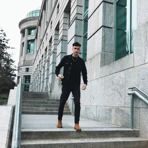 Meet your Posher, Nick